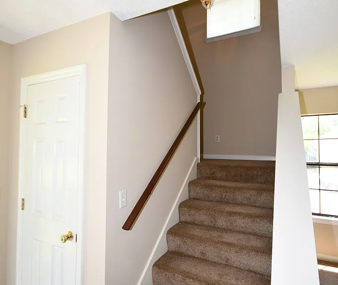 1323 Stratton Place Dr #B — Photo 9