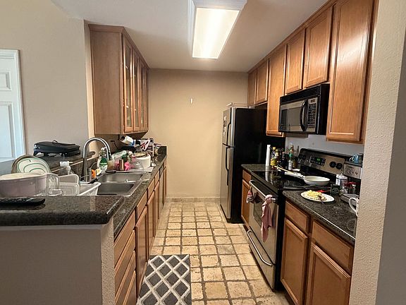 5th image of 7160 Shoreline Dr