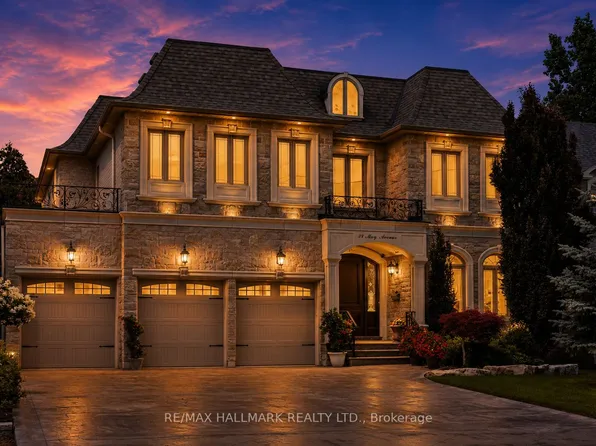 34 May Ave, Richmond Hill, ON L4C 3S6
