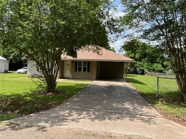 706 Chennault St, Bunkie, LA 71322