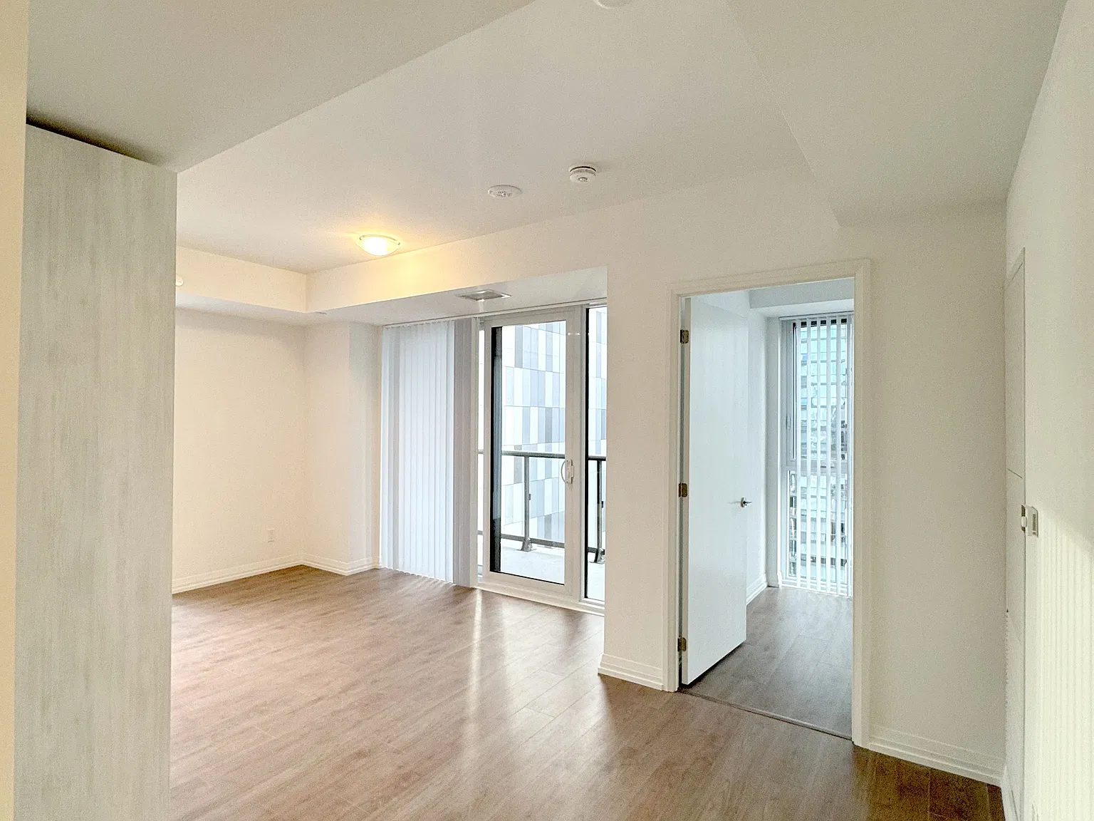 2 bed, $3,300 — Photo 4