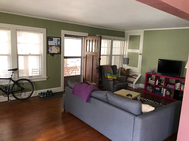 526 Wingra St #1 — Photo 9