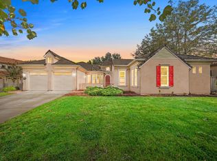 9555 Pinehurst Dr, Roseville, CA