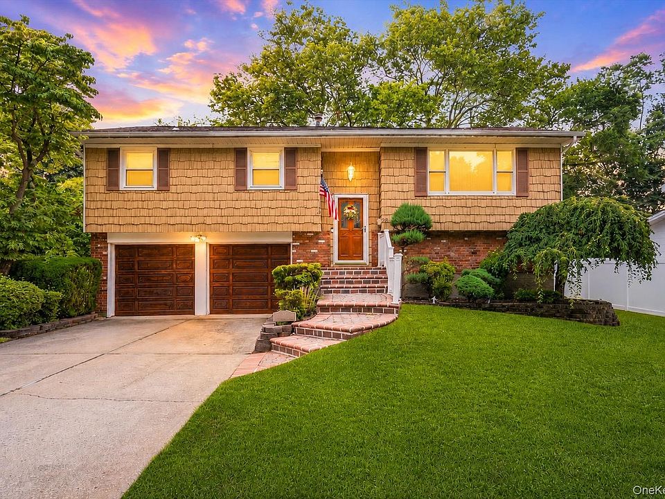 1st image of 26 Dartmouth Drive