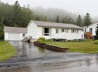 344 Wellington St, Dalhousie, NB E8C 2W6