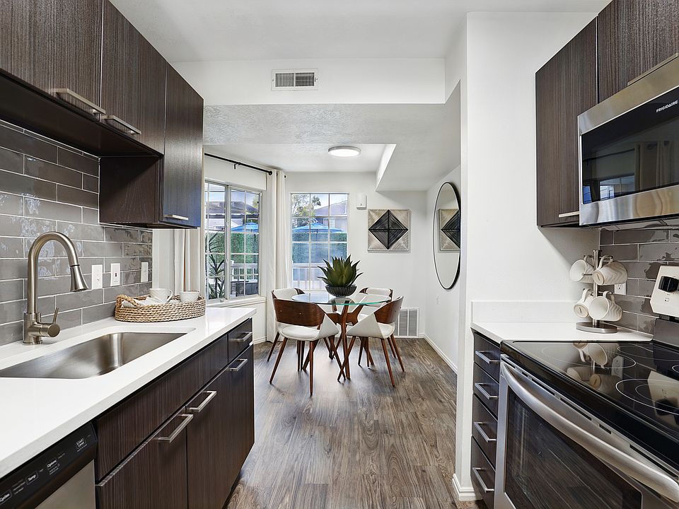 1st image of 3851 W Cobble Ridge Dr #948724598