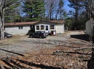 354 Calls Hill Rd, Dresden, ME 04342