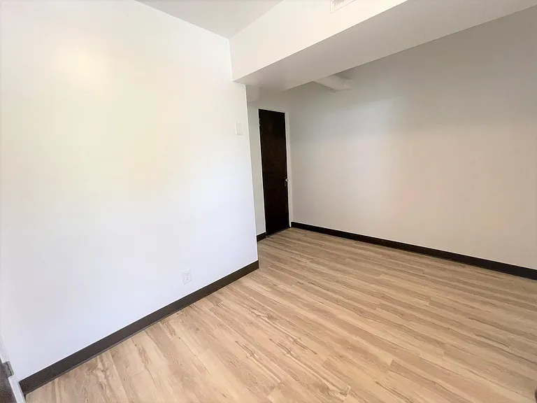 5710 Phillips Ave #A9 — Photo 59