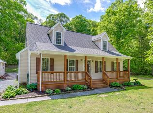 112 Loomis Rd, Aylett, VA 23009