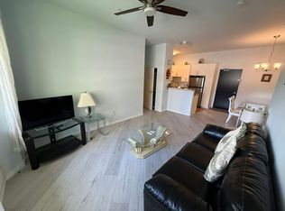 1810 Kaioo Dr, Honolulu, HI 96815