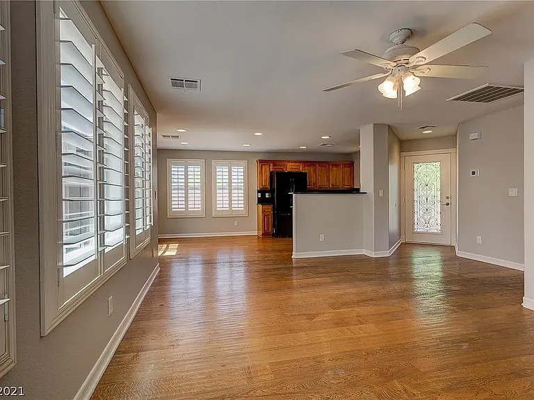 2677 Begonia Valley Ave — Photo 20