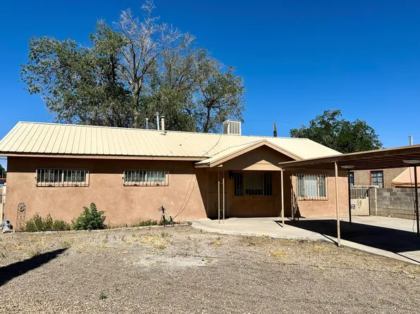 361 63rd St NW, Albuquerque, NM 87105