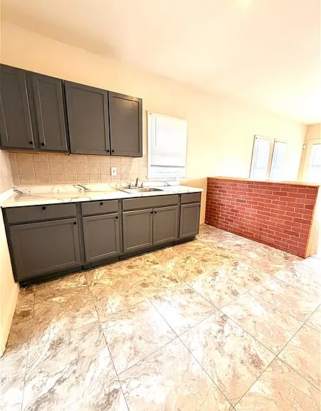19457 Evergreen Rd — Photo 3