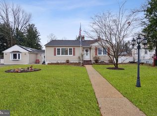 238 Clementon Ave, Blackwood, NJ 08012