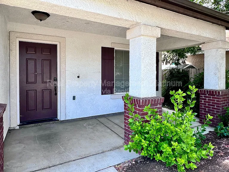 6054 E Hampton Way — Photo 29