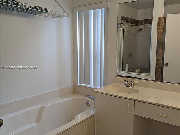5th image of 876 Sand Creek Cir #0