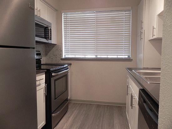 3rd image of 4708 Abbott Ave #4708205