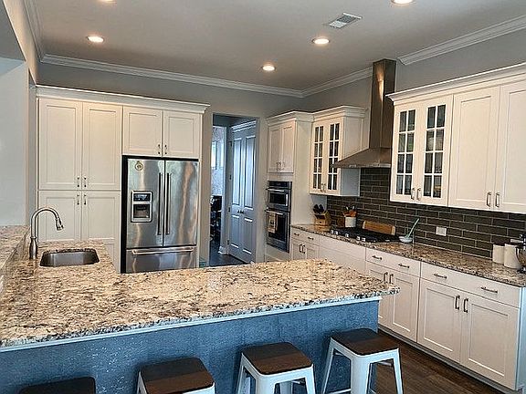 Breakfast bar