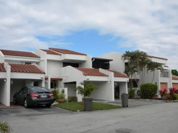 6563 Racquet Club Drive #124, Lauderhill, FL 33319