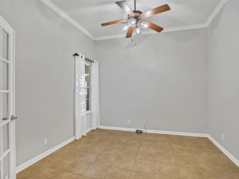 180 Harris Dr — Photo 19