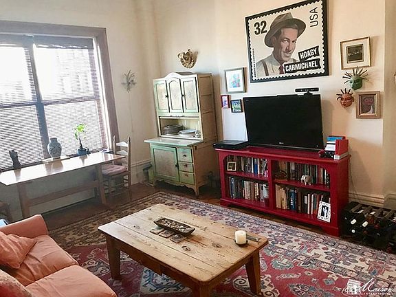 3rd image of 1 W 85th St APT 8F