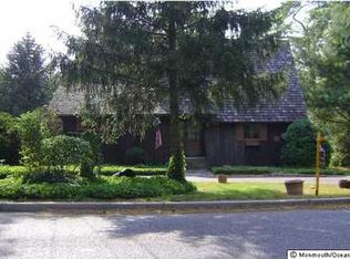 425 Green Grove Rd, Tinton Falls, NJ 07712