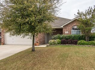 6105 Redear Dr, Fort Worth, TX 76179
