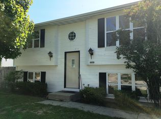 6470 N 105th St, Milwaukee, WI 53224