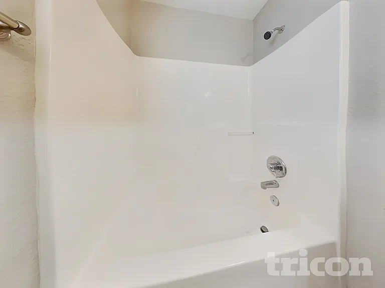 7114 Harness Lakes Dr — Photo 8