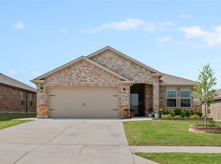 2205 Duke St, Farmersville, TX 75442
