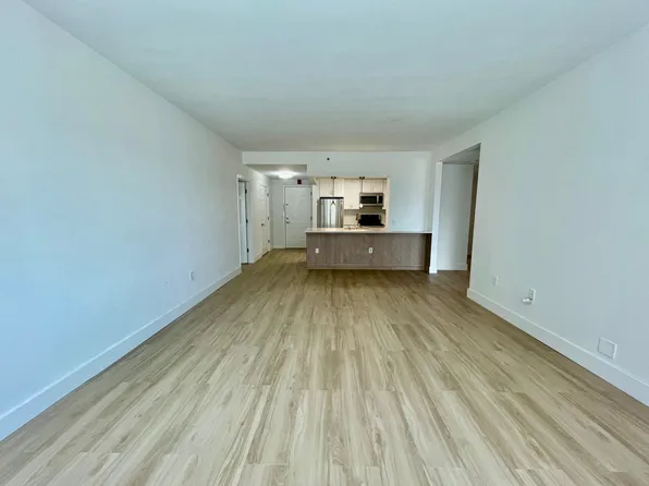 2101 City Place image 13 of 37