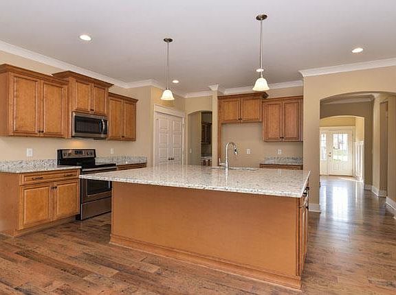 3rd image of 2128 Abbywood Dr