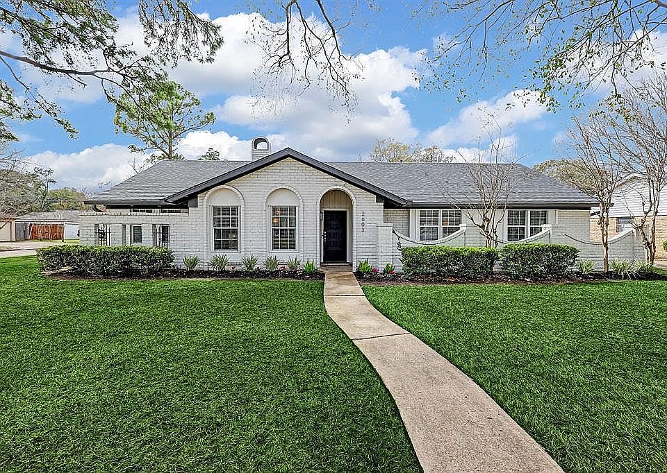 1st image of 2603 Moss Hill Dr