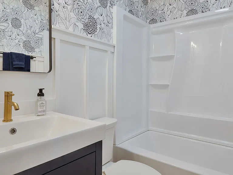 116 Westview Blvd — Photo 19