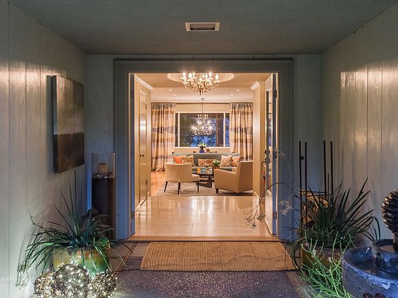 4th image of 268 Saint Katherine Dr