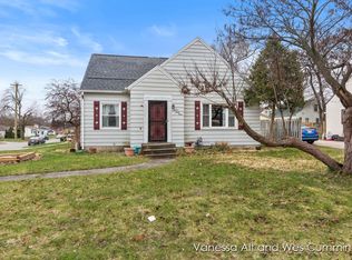 744 32nd St SW, Wyoming, MI 49509