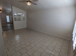 693 Milton Henry, El Paso, TX 79932
