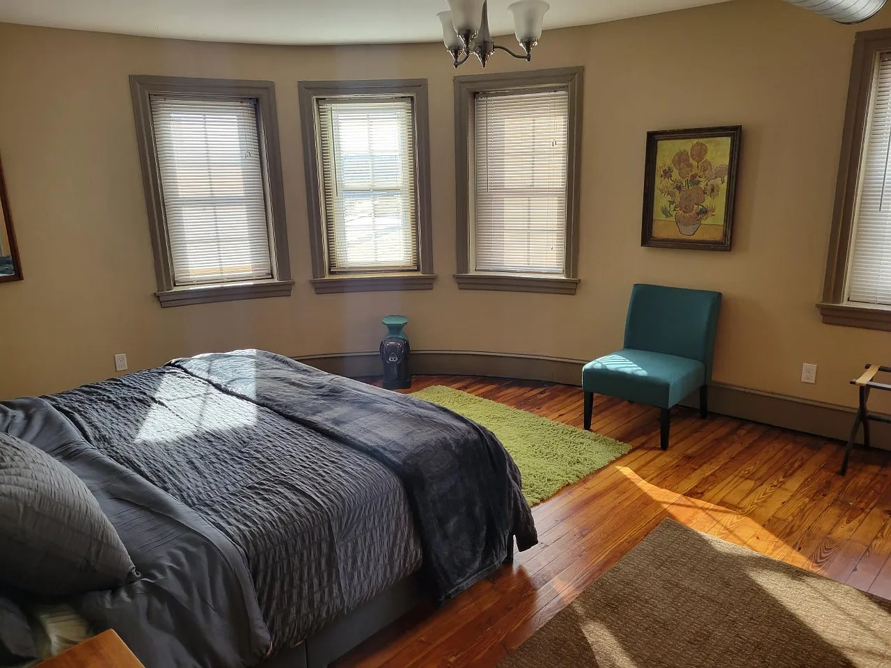 2 bed, 1200 sqft, $2,850 — Photo 3