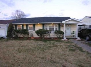6105 Rosalind Rd, Huntington, WV 25705
