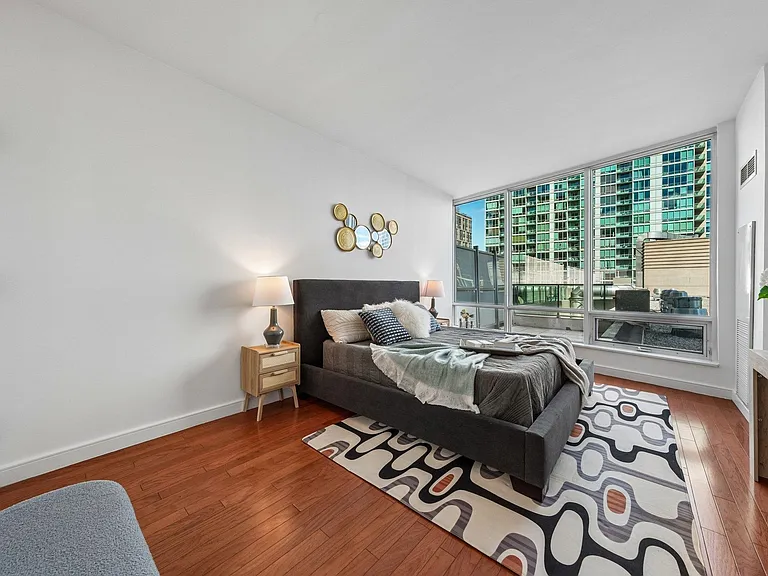 20 Newport Pkwy #908R-JC — Photo 11
