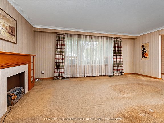 5th image of 93 Lee Ave