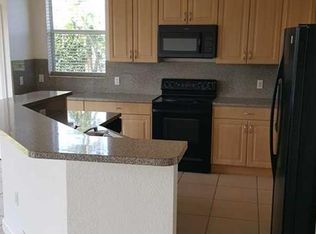 6404 SW 166th Ct, Miami, FL 33193