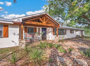 1094 Harper Rd, Kerrville, TX 78028