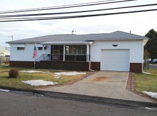 22 Electric St #L-2, Peckville, PA 18452