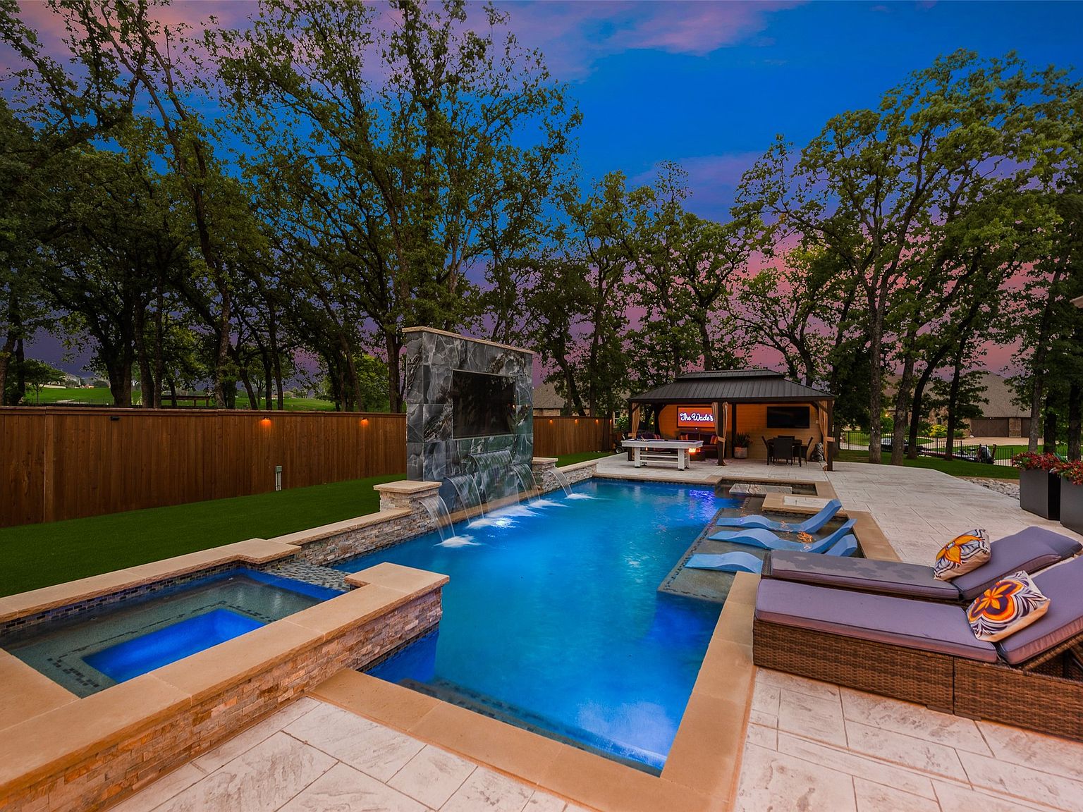 Don't wait another year | The Barn Yard, image size:1536x1152