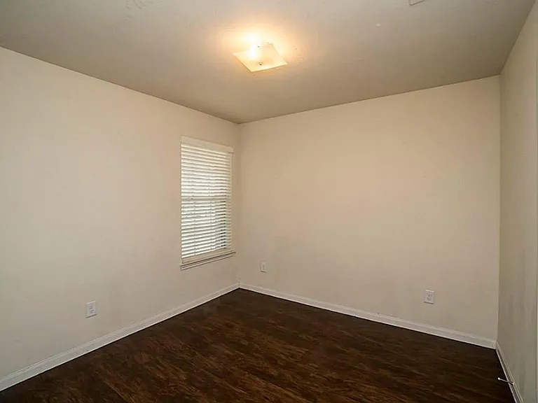 Palma Grove Way — Photo 2
