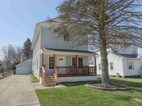 22 Roseview Blvd, Mount Clemens, MI 48043