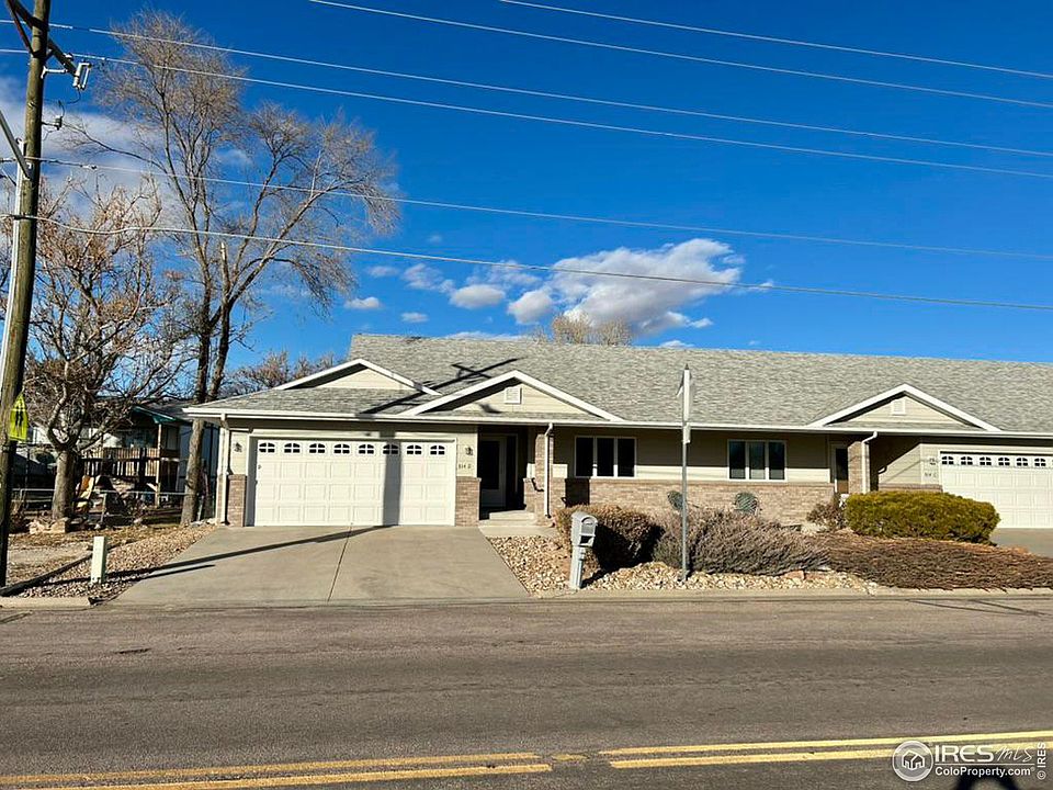 1st image of 814 Iris Dr #D