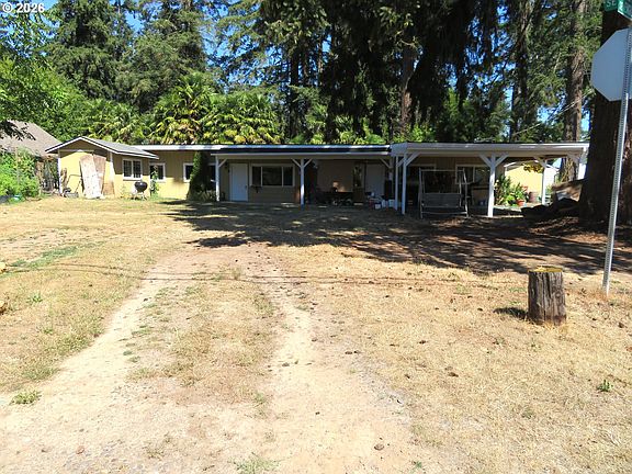 3rd image of 713 SE Englewood Dr