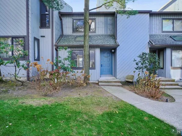 1505 John St, Fort Lee, NJ 07024